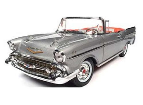 1:18 1957 Chevrolet Bel Air Convertible, Inca ezüst