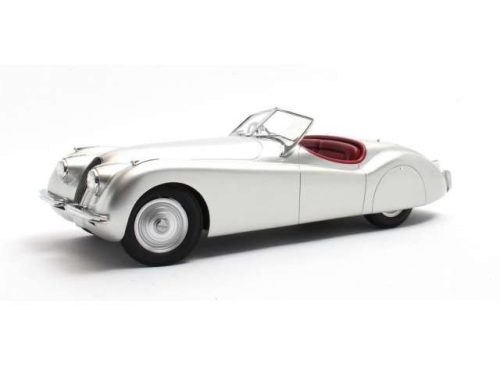 1:18 1948 Jaguar XK120 OTS, ezüst