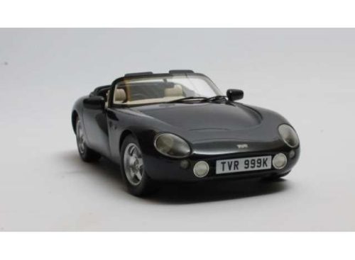 1:18 1993-1994 TVR Griffith, purple metallic