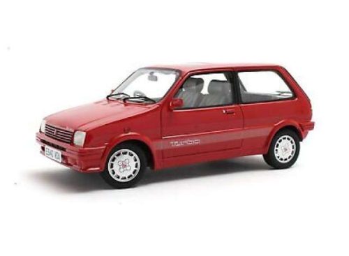 1:18 1986-1990 MG Metro Turbo, piros