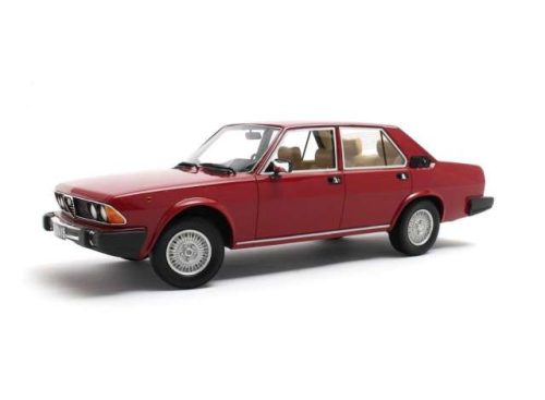 1:18 1979-1983 Alfa Romeo Alfa 6 2.5, piros