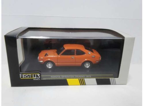 1:43 1972 Toyota Sprinter Trueno, narancs