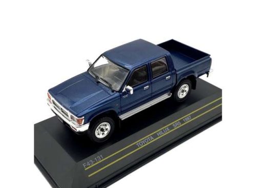 1:43 1997 Toyota Hilux SR5 left hand drive, kék