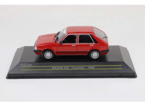 1:43 1980 Mazda 323, piros