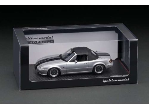 1:18 Eunos Roadster (NA) with B6-ZE engine, ezüst