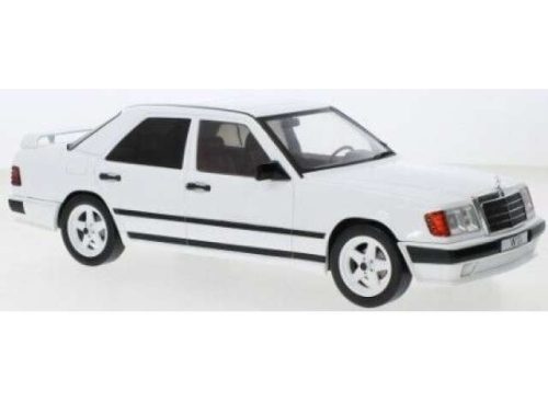 1:18 1986 Mercedes-Benz W124 Tuning, fehér