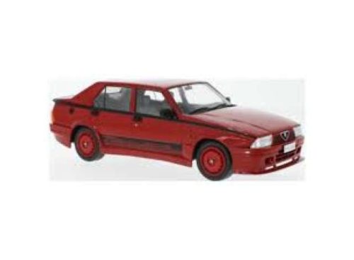 1:18 1987 Alfa Romeo 75 Turbo Evoluzione, piros