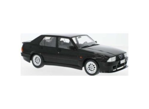 1:18 1987 Alfa Romeo 75 Turbo Evoluzione, fekete