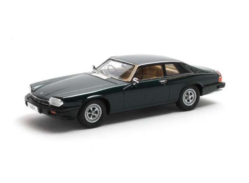 1:43 1975-1981 Jaguar XJ-S, metallic zöld