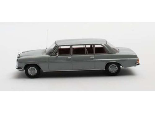 1:43 1969 Mercedes Benz V114, szürke