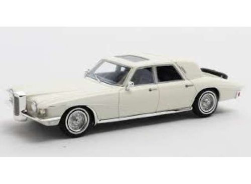 1:43 1971 Stutz Duplex Sedan, fehér