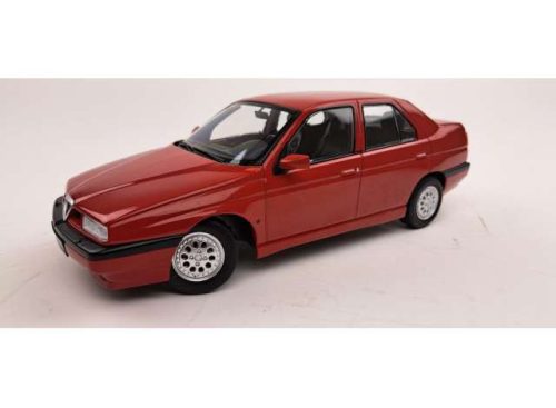 1:18 1996 Alfa Romeo 155, piros with fekete interior