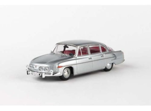 1:43 1969 Tatra 603, ezüst metallic