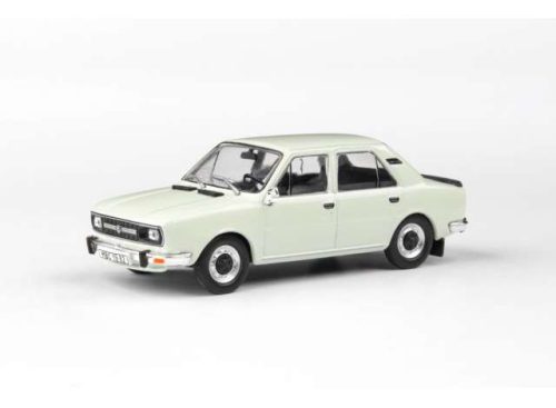 1:43 1982 Skoda 120L, ice fehér