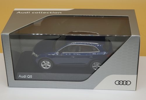 Audi Q5 kék Dealer Edition 2017 1:43 Spark / Audi Modell