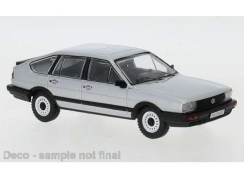 1:43 1985 Volkswagen Passat B2, ezüst