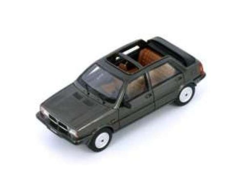 1983 Lancia Delta Selene semi convertible *resin series*, metallic dark szürke