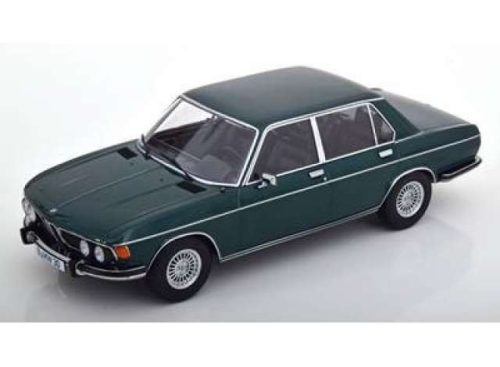 1:18 1971 BMW 3.0S E3 2 Series, dark zöld metallic