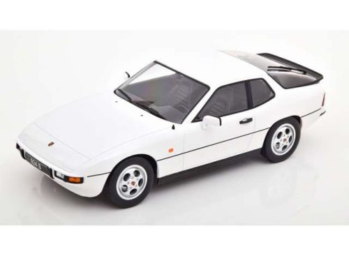 1:18 1986 Porsche 924 S, fehér