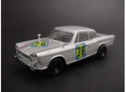 1:43 Prince Skyline Sports Racing #28, ezüst