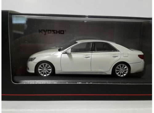 Toyota Mark X 350G premium, fehér pearl crystal