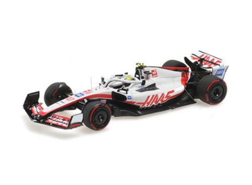 1:43 2022 Haas F1 Team VF-22 Bahrain GP Mick Schumacher, fehér/piros/fekete