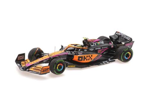 1:43 2022 McLaren MCL36 #4 Lando Norris Singapore GP, narancs/kék