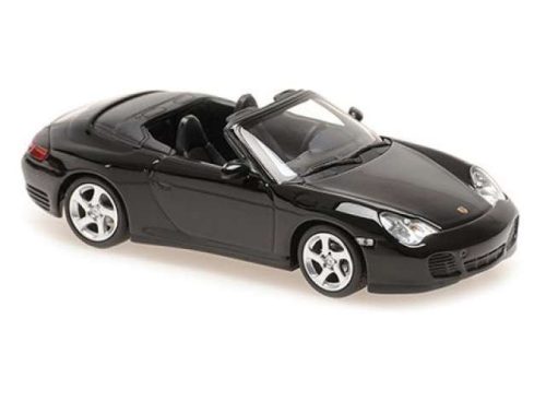 1:43 2003 Porsche 911 4S Cabriolet, fekete