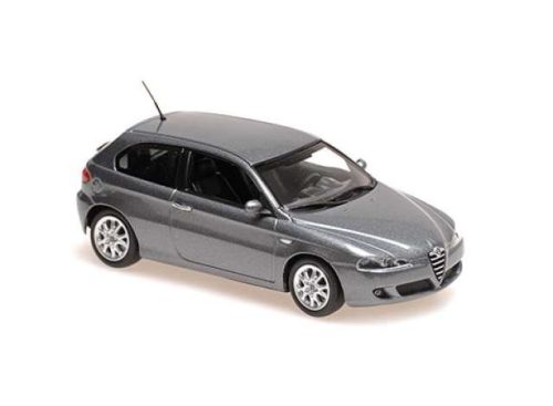 1:43 2005 Alfa Romeo 147, szürke metallic