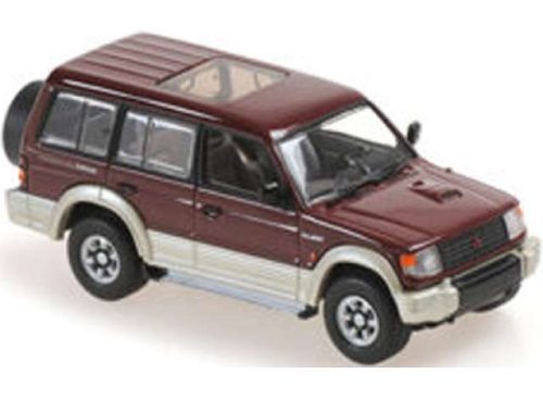 1:43 1991 Mitsubishi Pajero LWB, dark piros