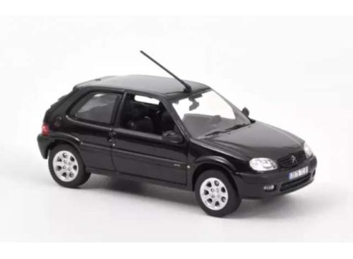 1:43 2000 Citroën Saxo VTS, onyx fekete