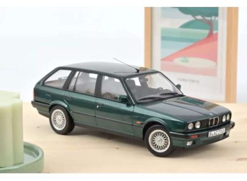 1:18 1990 BMW 325i Touring, zöld metallic 