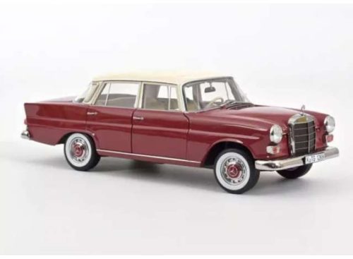 1:18 1966 Mercedes Benz 200, piros