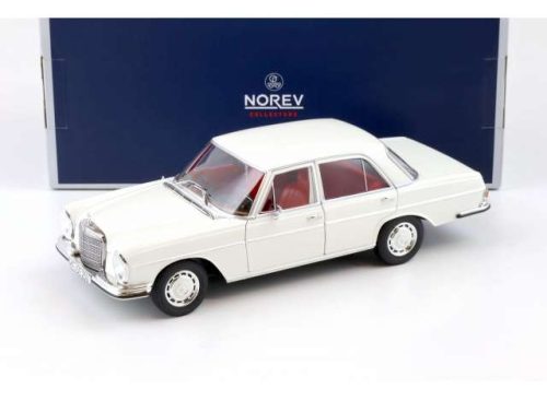 1:18 1965-1967 Mercedes Benz 250 SE with piros Interior, fehér