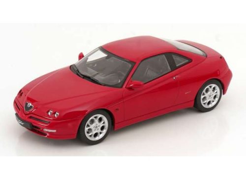 1:18 1999 Alfa Romeo GTV, piros