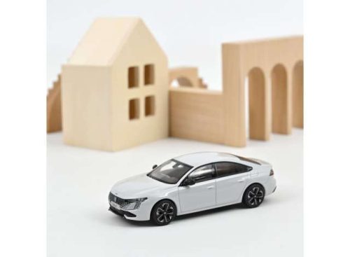 1:43 2023 Peugeot 508 GT Hybrid, Okenite fehér