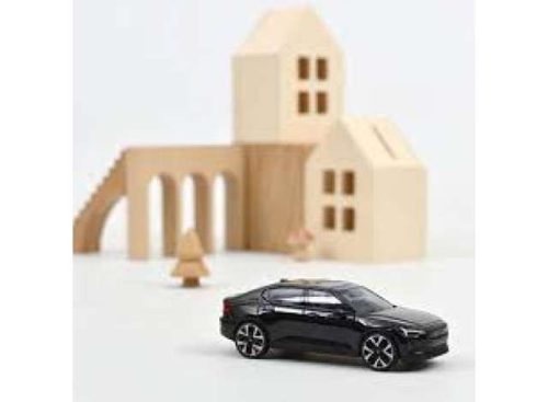 1:43 2024 Polestar 2, Space