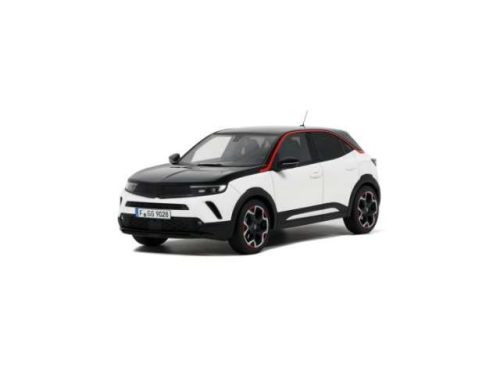 1:18 2021 Opel Mokka-E GS Line Jade fehér G20