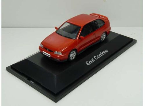 1:43 Seat Cordoba *in Seat dealer packaging*, piros