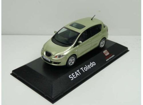 1:43 Seat Toledo III (2004/2009) *in Seat dealer packaging*, light zöld