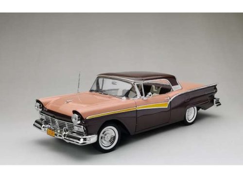 1:18 1957 Ford Fairlane Skyliner, ezüst mocha/coral sand