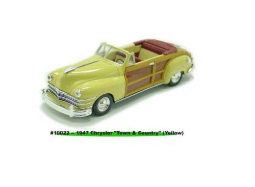 1:43 1947 Chrysler Town and Country convertible, sárga lustre